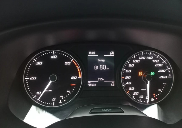 Seat Leon cena 64700 przebieg: 95765, rok produkcji 2015 z Włoszczowa małe 742